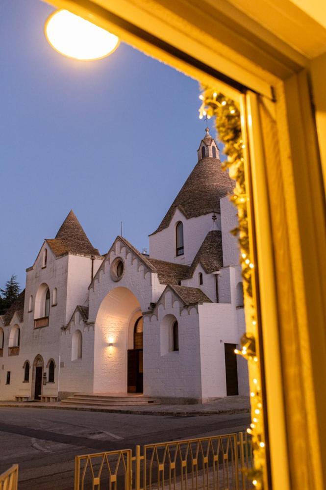 Dea Luxury Casa Vacanze- Zona Chiesa A Trullo - Alberobello Kültér fotó